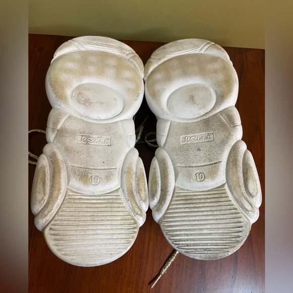 LaSheelah Gold Sneakers - Size 10 - Picture 8 of 9